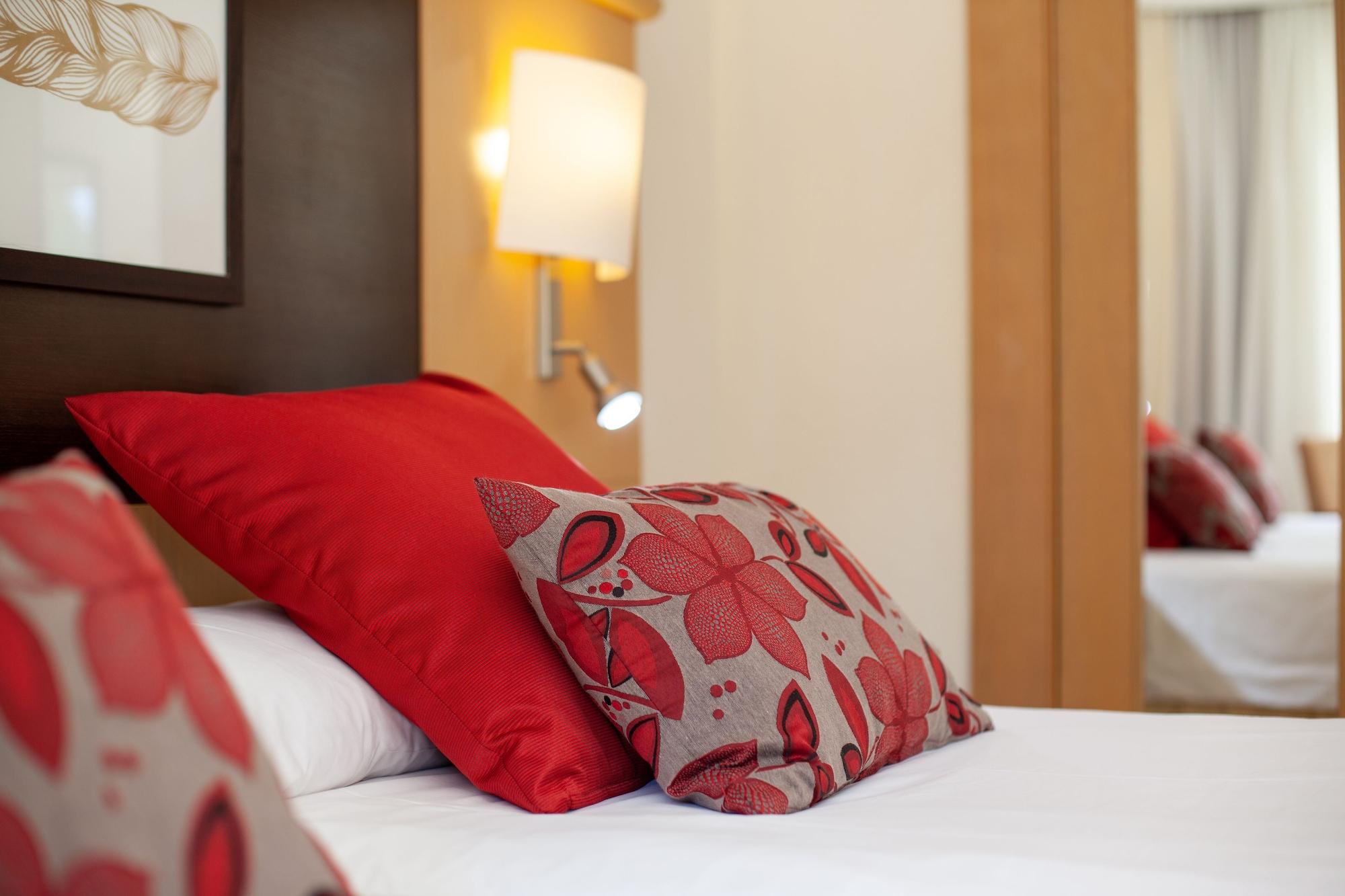 Hotel Grupotel Aguait Resort&spa 4*